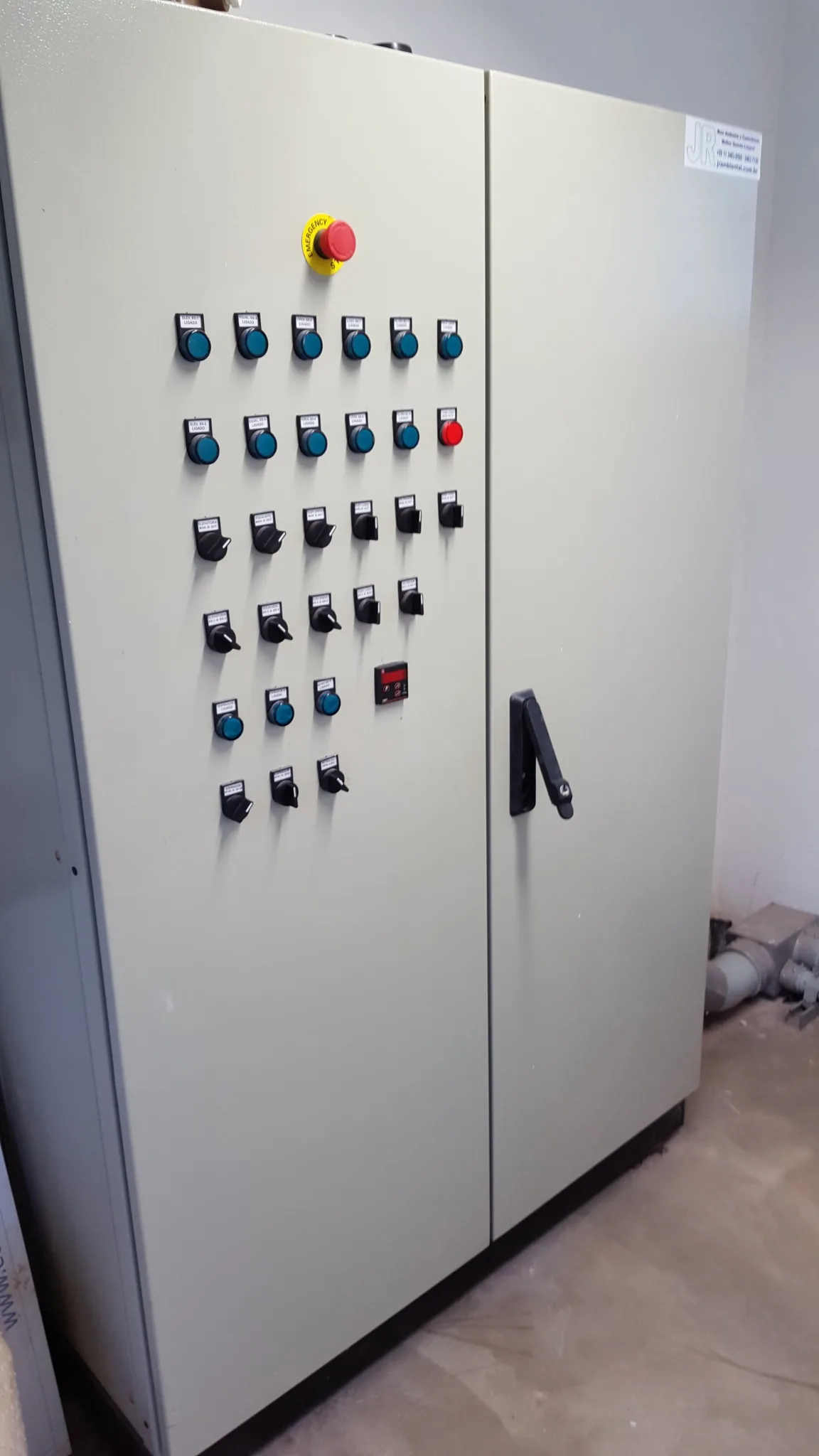 Painel elétrico de automação